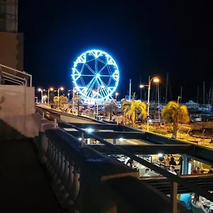 Le Cabanon Revisite Tres Beau T2 Labellise 3 Etoiles De 40m2 Face Au Port De Le Rouet Appartement