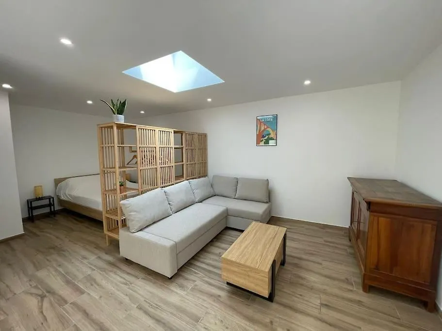 Appartement Grand Studio Neuf A Carry Le Rouet